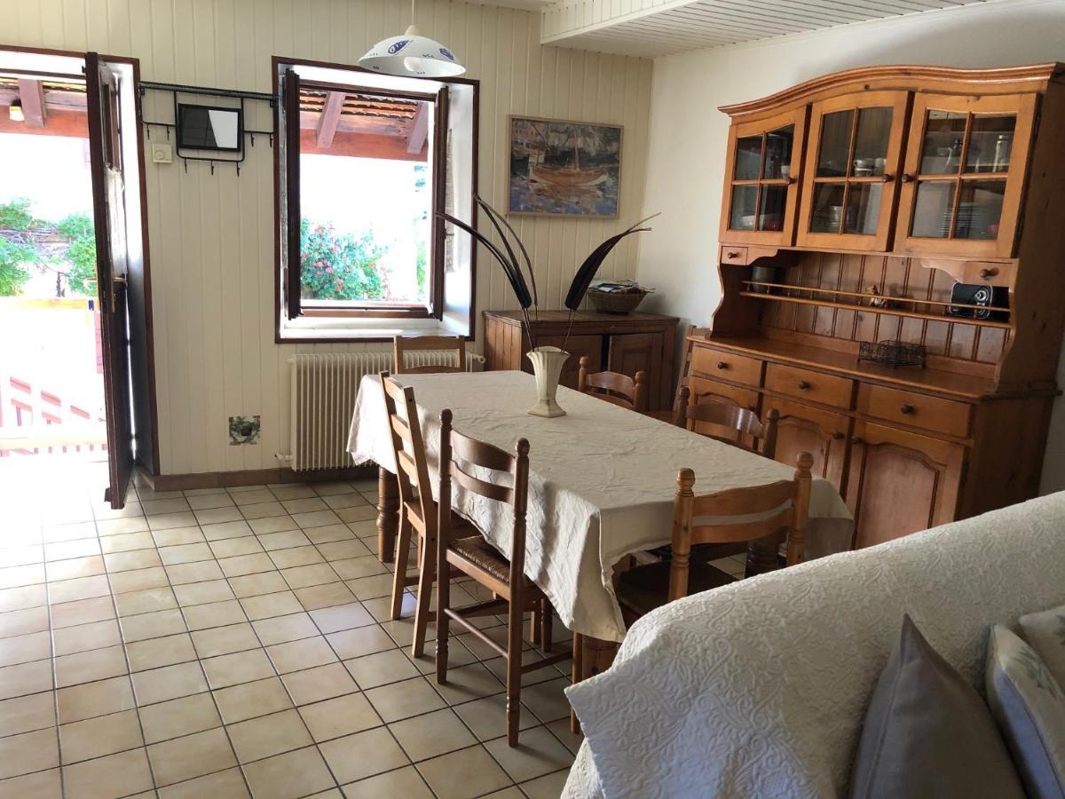 Appartement Dans La Vieille Ville, En Face Du Chateau Άννεσι Εξωτερικό φωτογραφία
